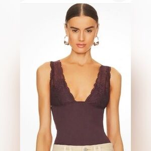 NWT FREE PEOPLE POWER PLAY  CAMI - BITTERSWEET BROWN - LARGE